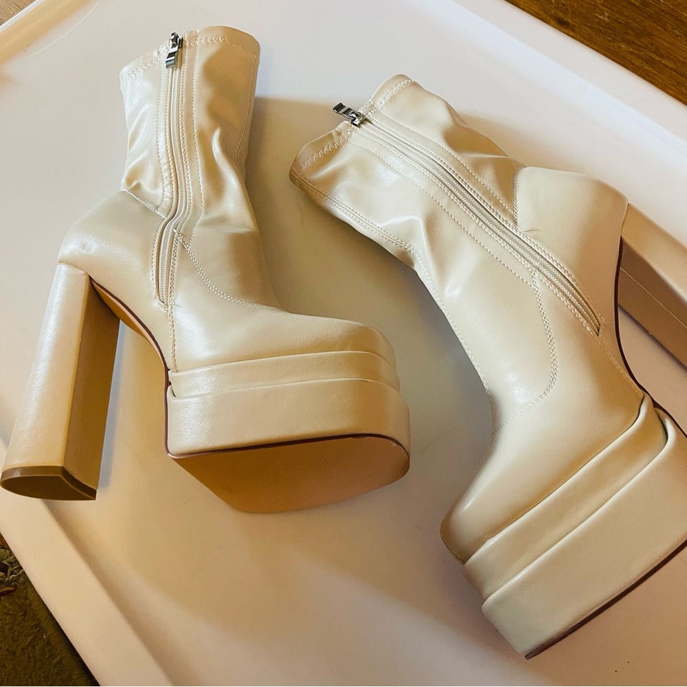 Cream Platform Mid Calf Boots Square Toe Chunky Heel Ankle Booties size 9